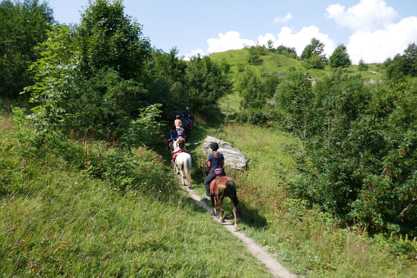 [:it]Trekking di fine estate tra le Valli Ellero e Maudagna[:]
